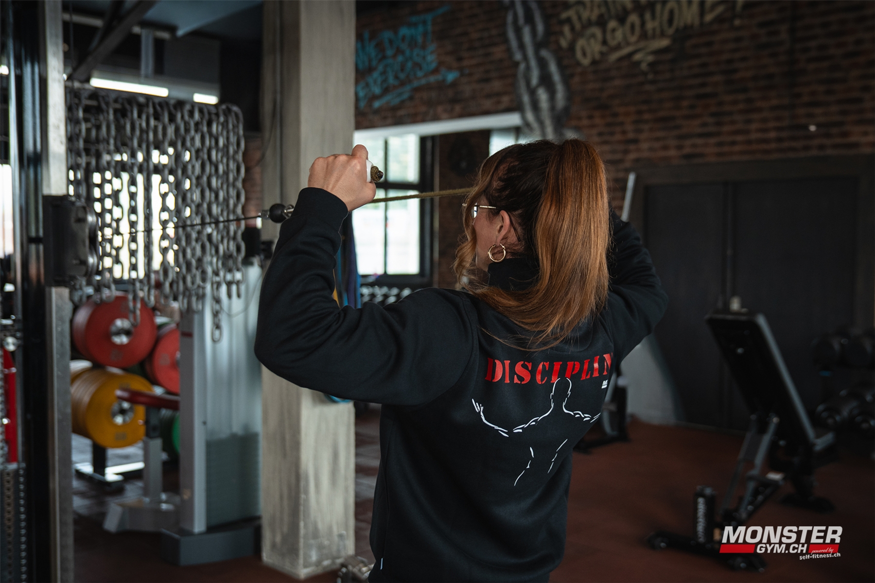 HALF-ZIP PULLOVER - LIMITED EDITION WINTER 2025/26!